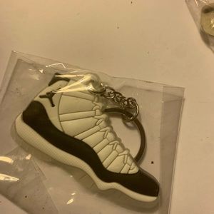 Jordan 11 keychain